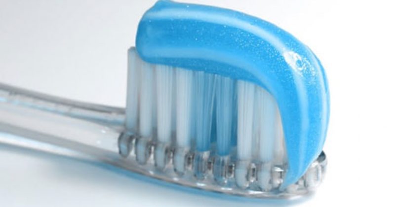 Los beneficios completos de las pastas dentales